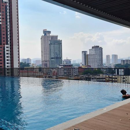 Chambers Serviced Suites Klcc By Cozy Stay Kuala Lumpur Buitenkant foto