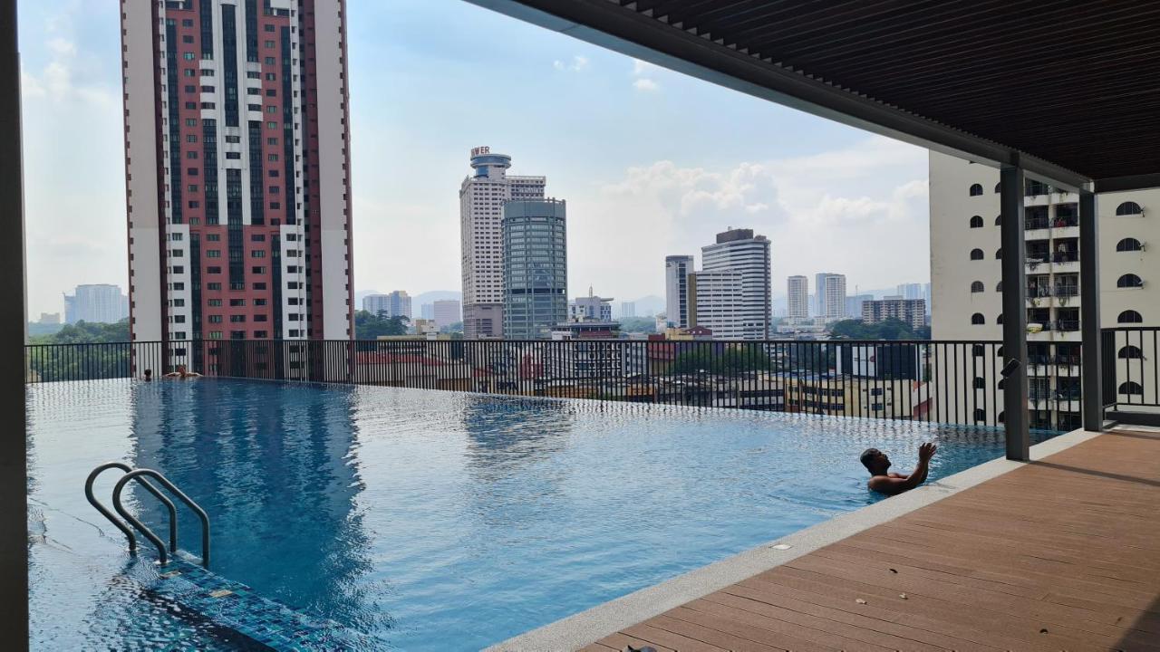 Chambers Serviced Suites Klcc By Cozy Stay Kuala Lumpur Buitenkant foto