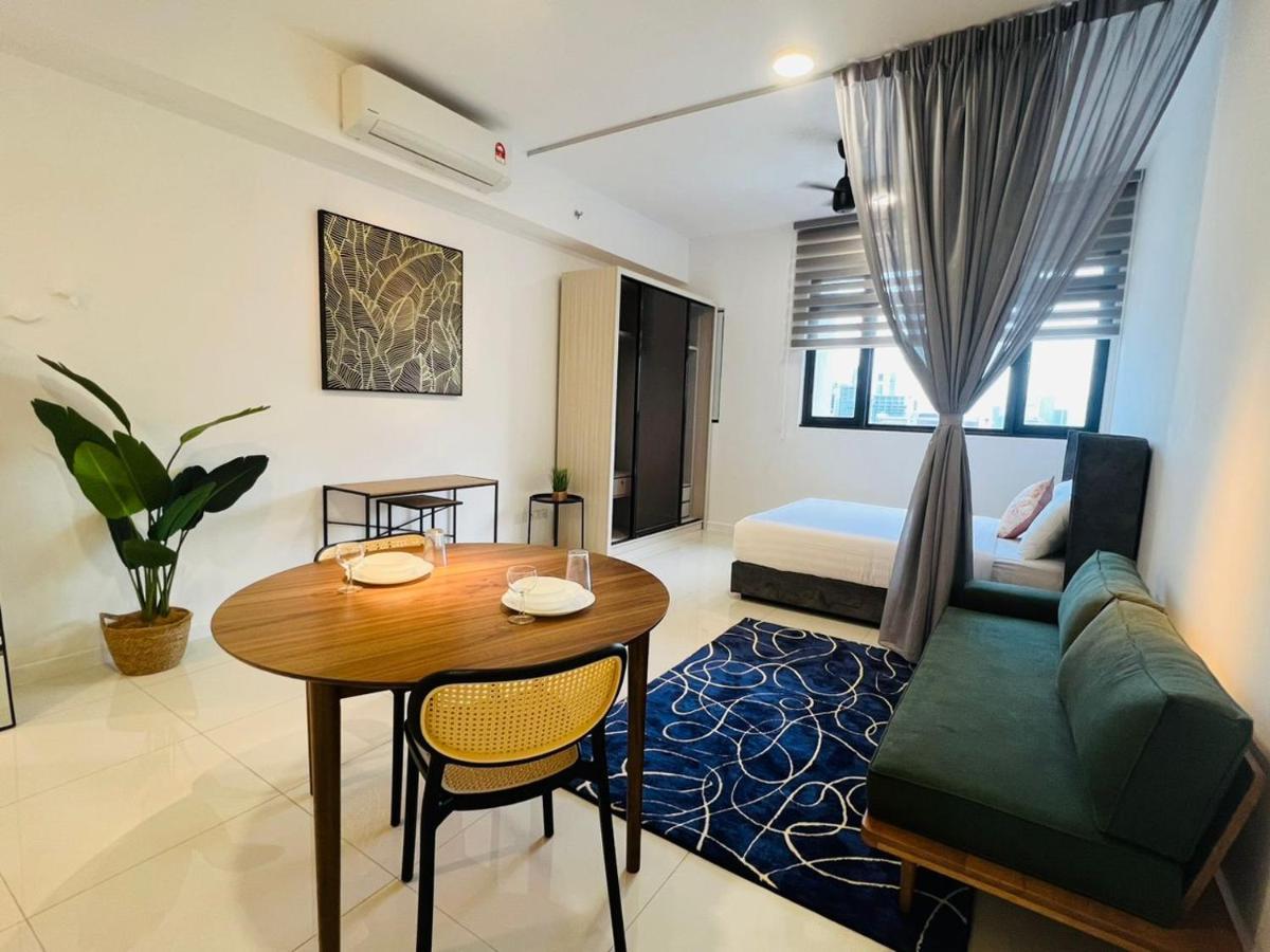 Chambers Serviced Suites Klcc By Cozy Stay Kuala Lumpur Buitenkant foto