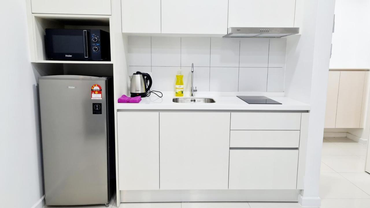 Chambers Serviced Suites Klcc By Cozy Stay Kuala Lumpur Buitenkant foto
